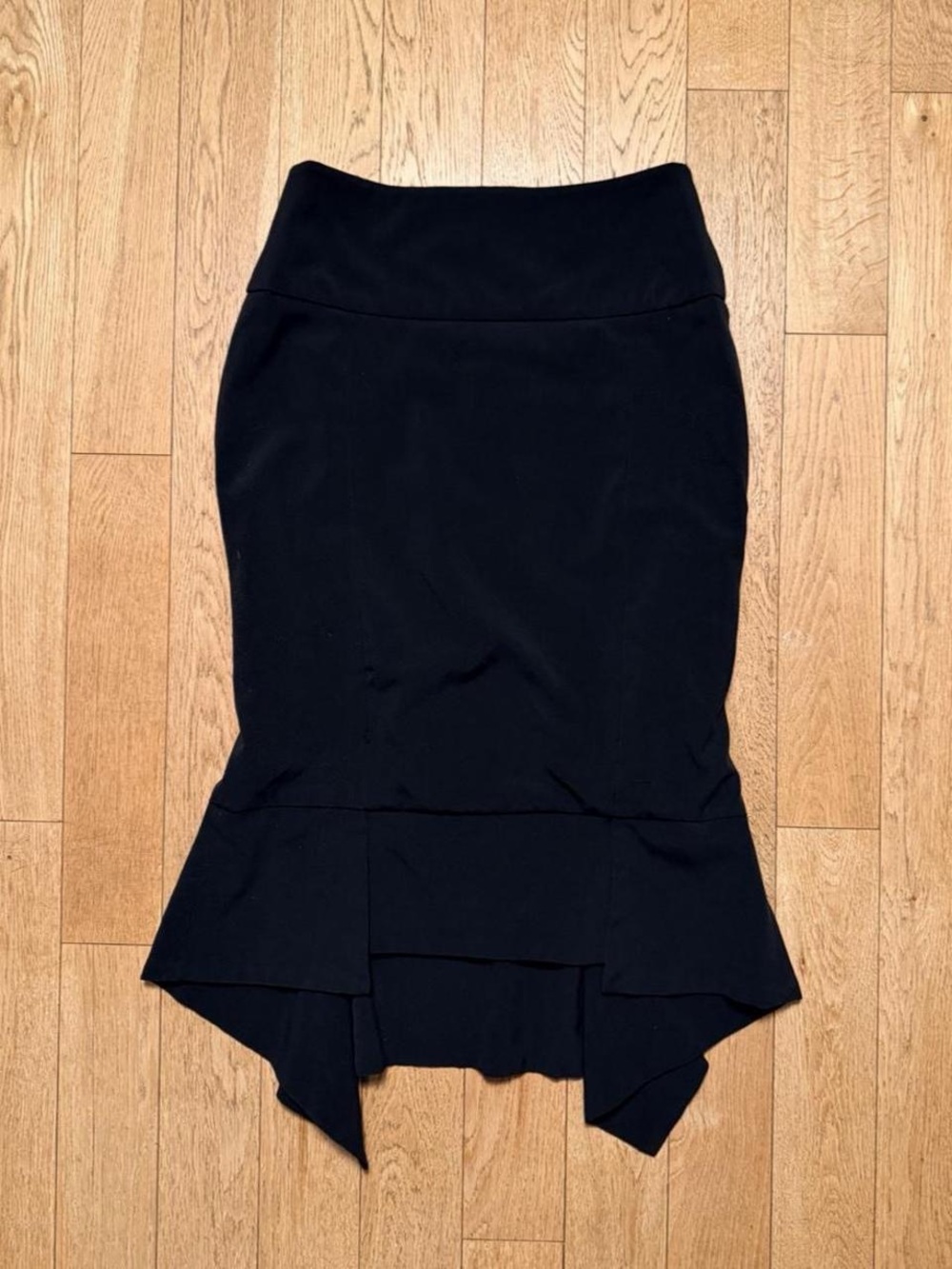VENUS Black High-Low Ruffle Hem Pencil Skirt